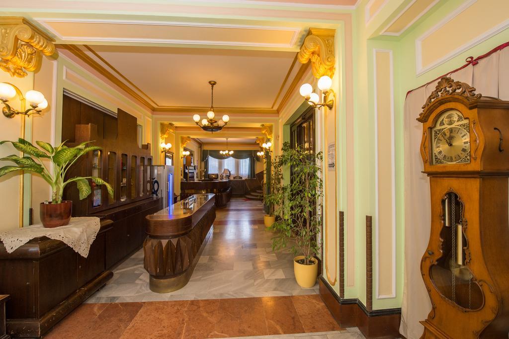 Hotel Tisza Es Thermalfuerdo Szolnok Zewnętrze zdjęcie