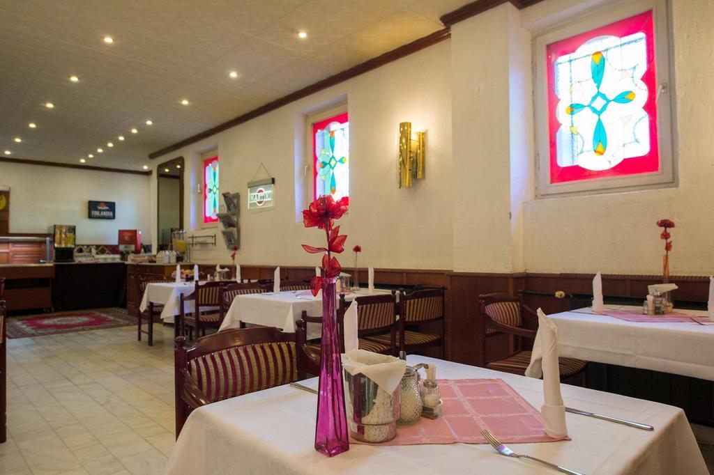 Hotel Tisza Es Thermalfuerdo Szolnok Zewnętrze zdjęcie