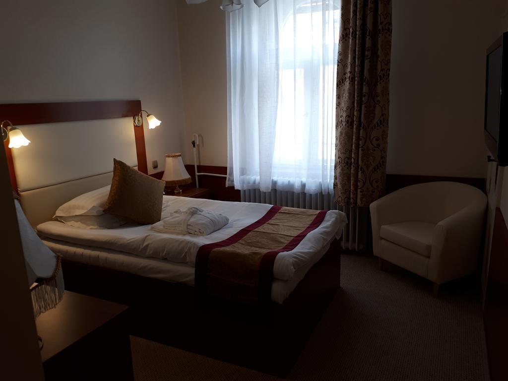 Hotel Tisza Es Thermalfuerdo Szolnok Zewnętrze zdjęcie